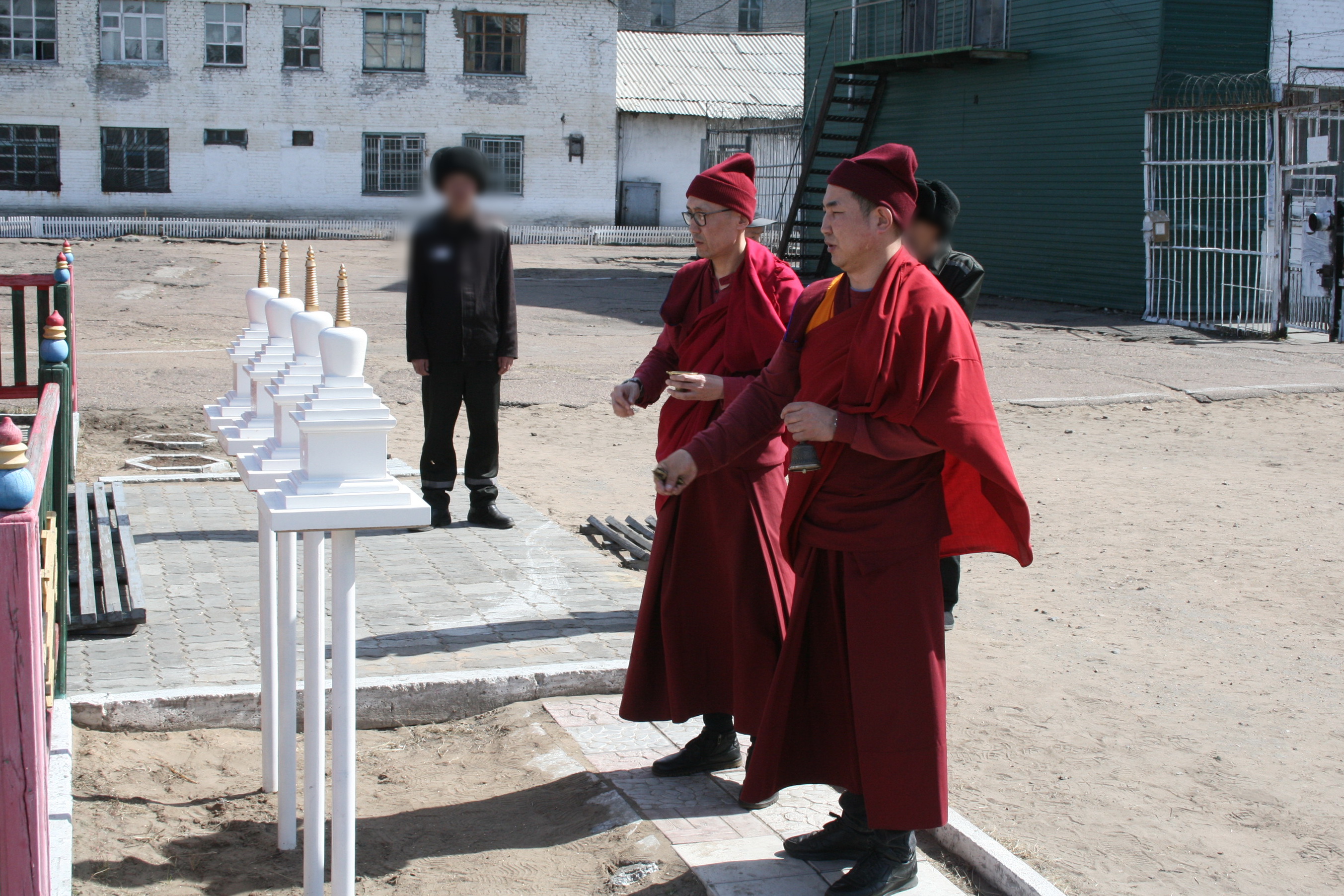 Исправительную колонию № 2 посетили представители местной религиозной буддийской общины «Гандан» 