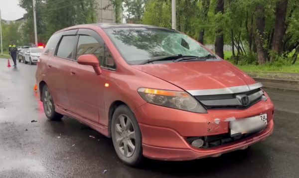В Иркутске водитель Honda Airwave сбил насмерть женщину 