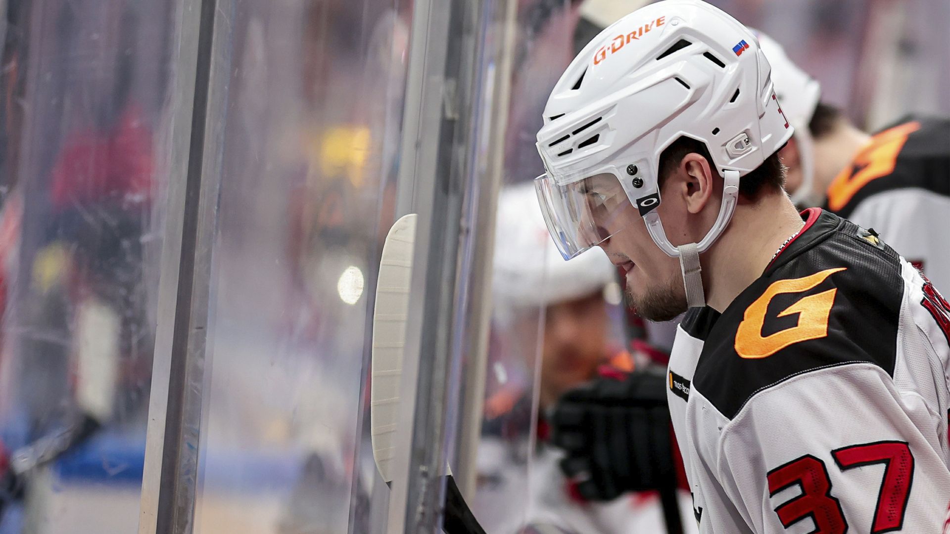 Хоккеист «Эдмонтона» Клим Костин сделал дубль в матче НХЛ против «Анахайма»
