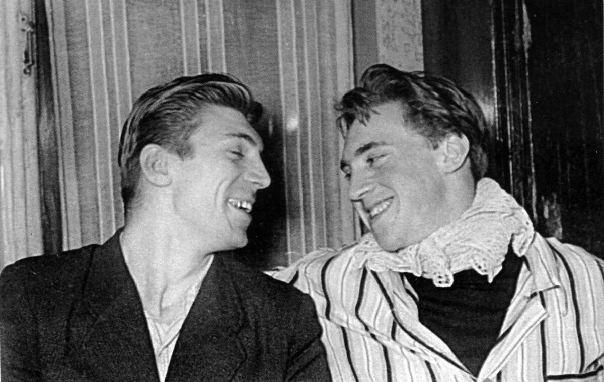 Игорь Кохановский и Владимир Высоцкий, 1956 год из соцсетей