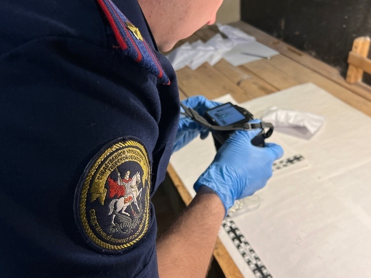 Сотрудники торжокского СК поздравили криминалистов с профессиональным праздником