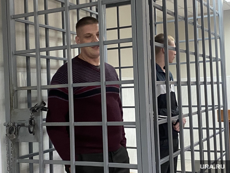 Судебный процесс по уголовному делу экс-лидера МГЕР из Сатки Сергея Трифанова. Сатка, Челябинская область