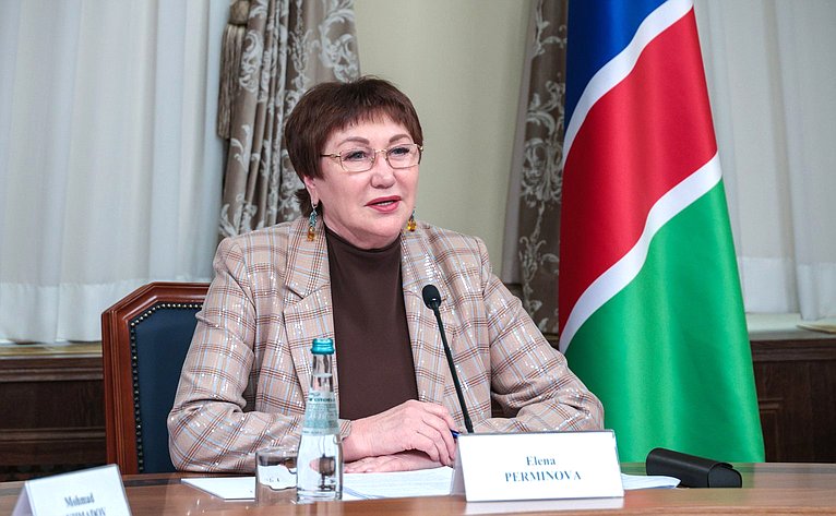 Елена Перминова