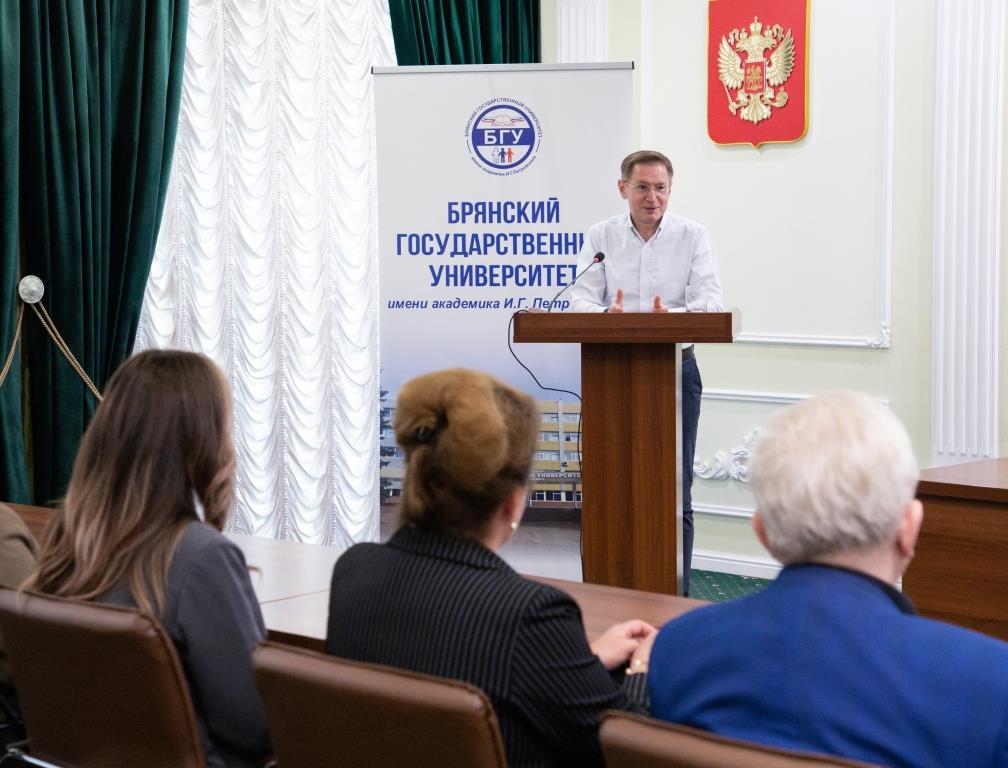 Университет посетил профессор МГИМО С.Г. Камолов