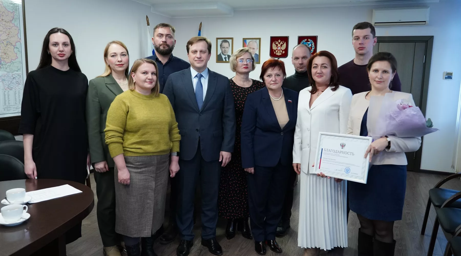 Сенатор Российской Федерации встретилась с алтайскими врачами в ЛНР