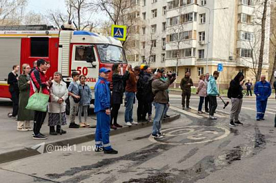 для госпитализации 400-килограмового москвича вызвали спасателей
