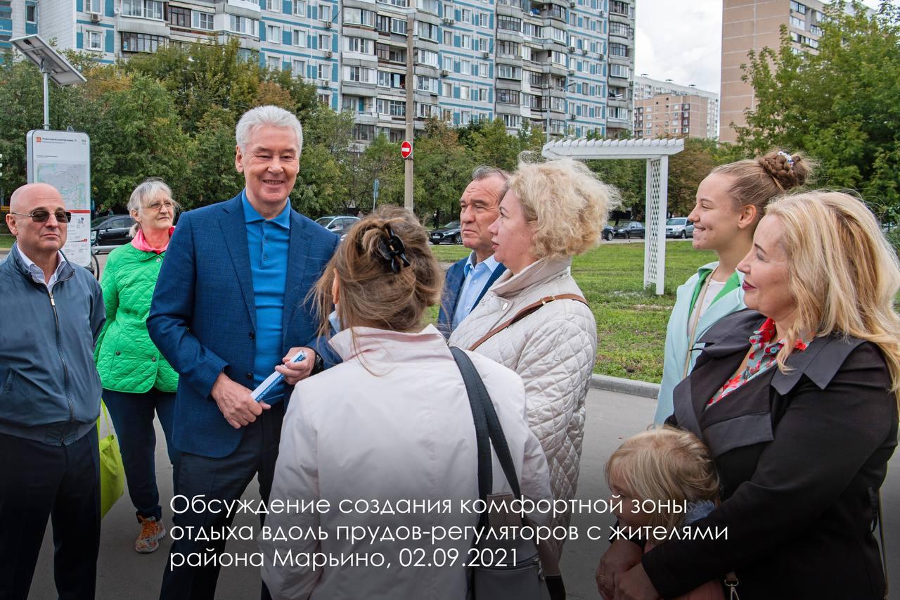 Мэр Сергей Собянин лично контролирует ход работ и обсуждает проекты с местными жителями
