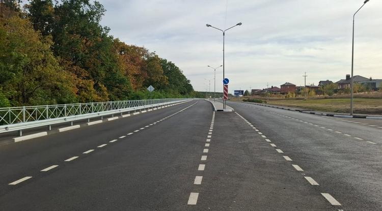 В Белгородском районе отремонтировали дорогу между сёлами Таврово и Соломино