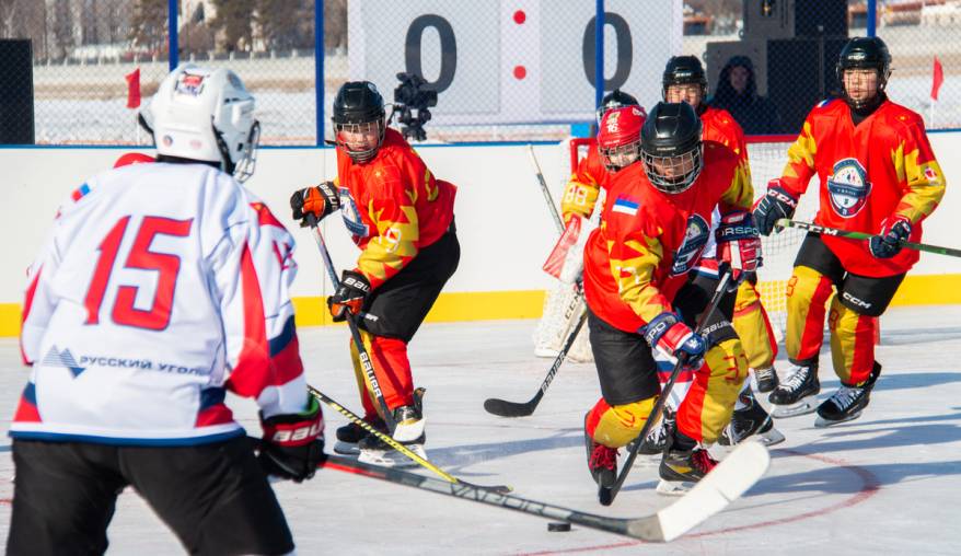 В китайском городе Хух-Хото стартовал юношеский хоккейный турнир Китая, Монголии и России