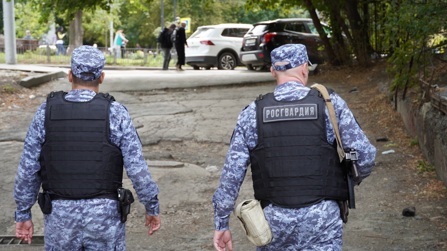 В Саратовской области сотрудники Росгвардии нашли рыбака которого разыскивали родственники