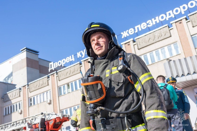 В Кирове прошли плановые пожарно-тактические учения