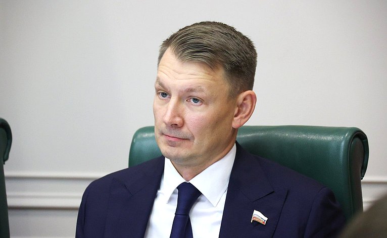 Александр Двойных