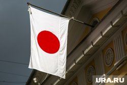 Исиба поддерживал идею размещения ядерного оружия США в Японии