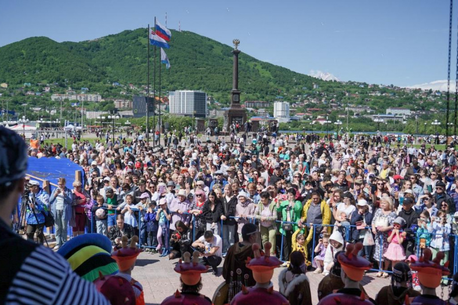 Камчатка отметила День рыбака. . Фотография 2