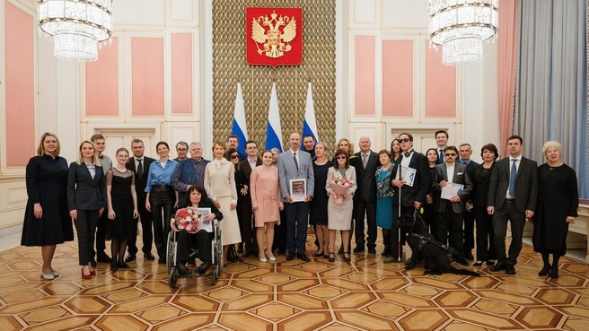 Татьяна Голикова наградила победителей литературного конкурса им. Эдуарда Асадова