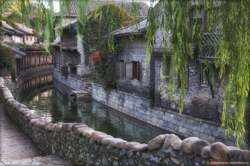 Водный город Губэй и Великая китайская стена