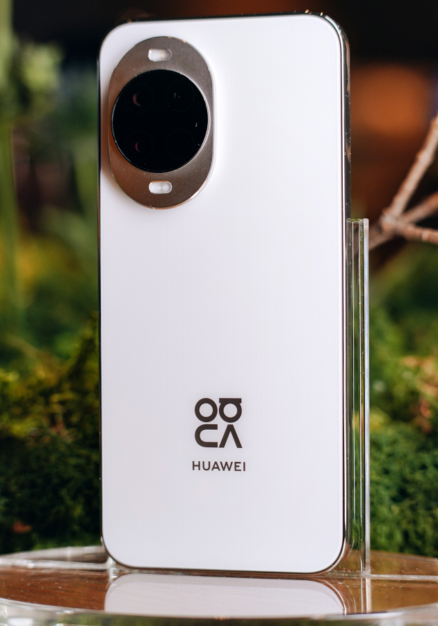 HUAWEI nova 15