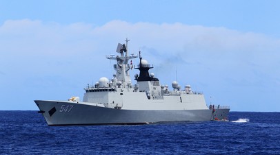 Китайский корабль во время учений в южной части Тихого океана
