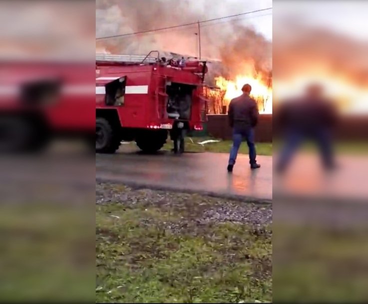 Фрязино пожар последние новости. Пожарный Уфа Ильнур.