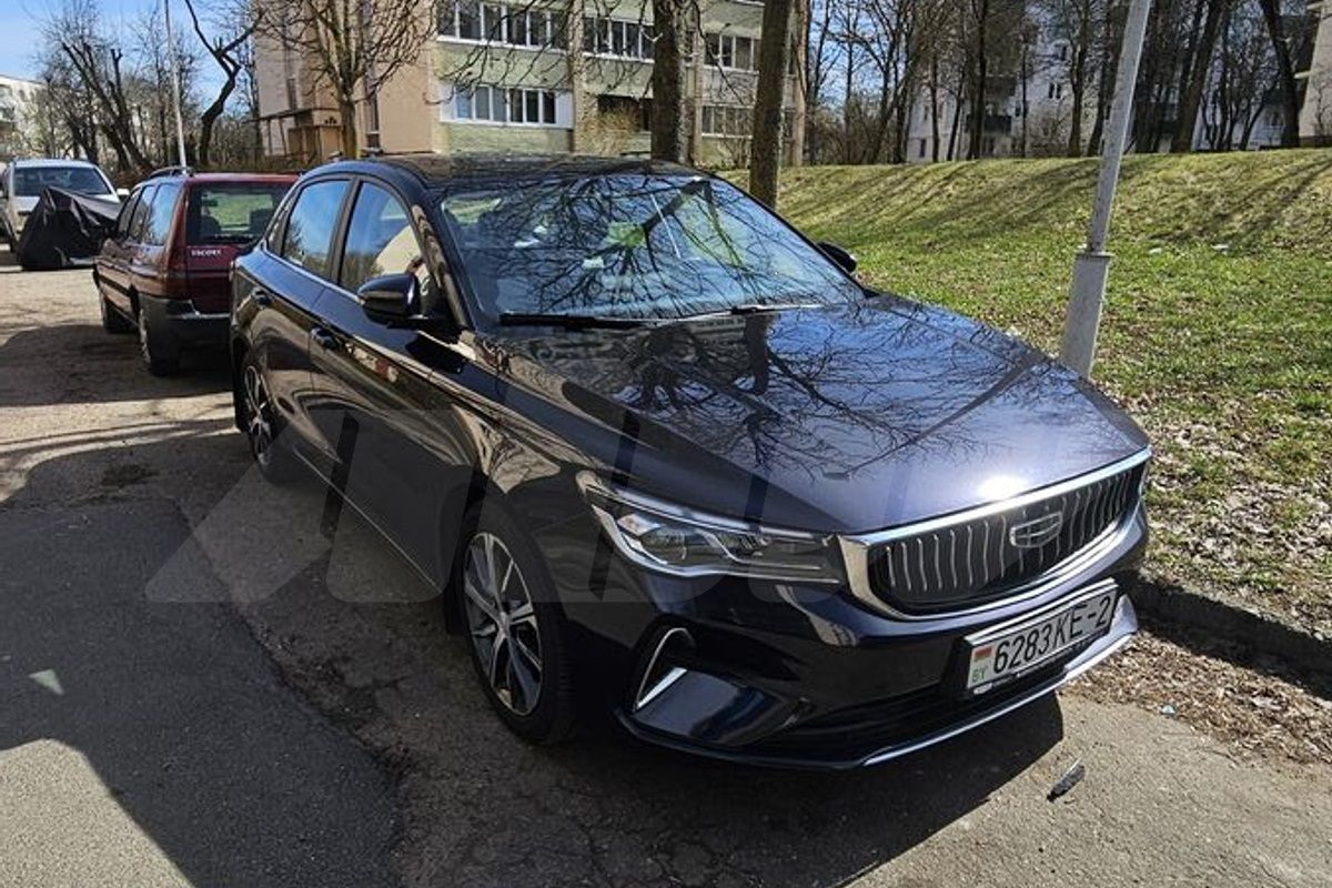 От «бюджетников» до Mercedes: смотрим автомобили с пробегом, выставленные на продажу в 2026-м