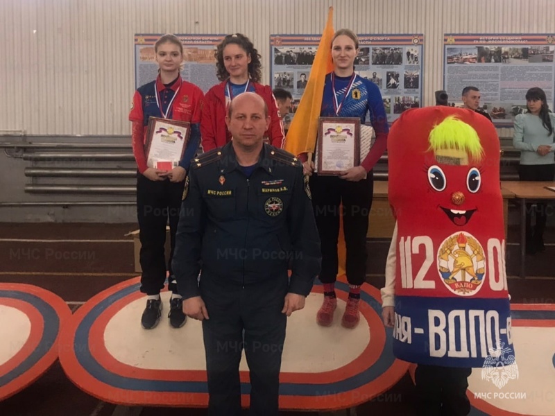 Ярославские спортсмены - серебряные призёры открытого зимнего первенства Московской области по пожарно-спасательному спорту