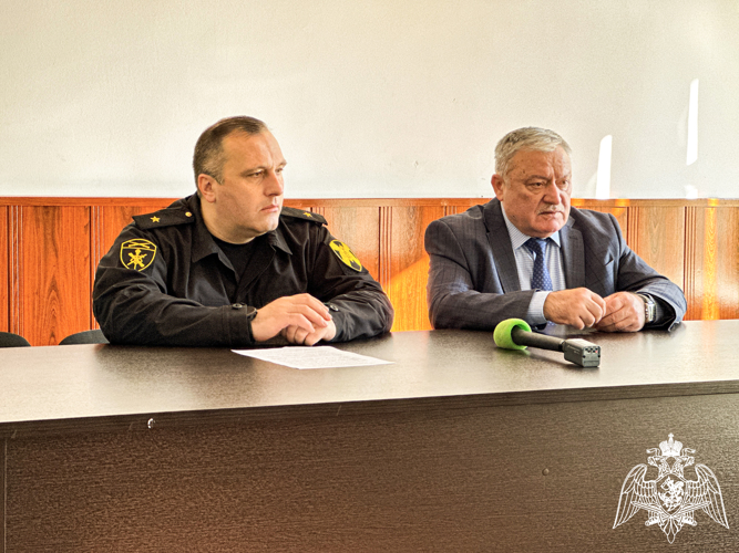 Руководитель Управления Росгвардии по Республике Ингушетия встретился с кадетами