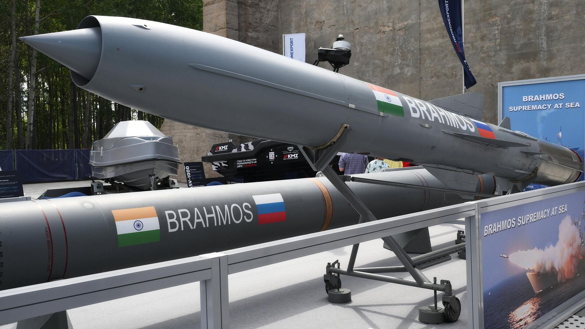 BrahMos до конца года подпишет два контракта на экспорт крылатых ракеты