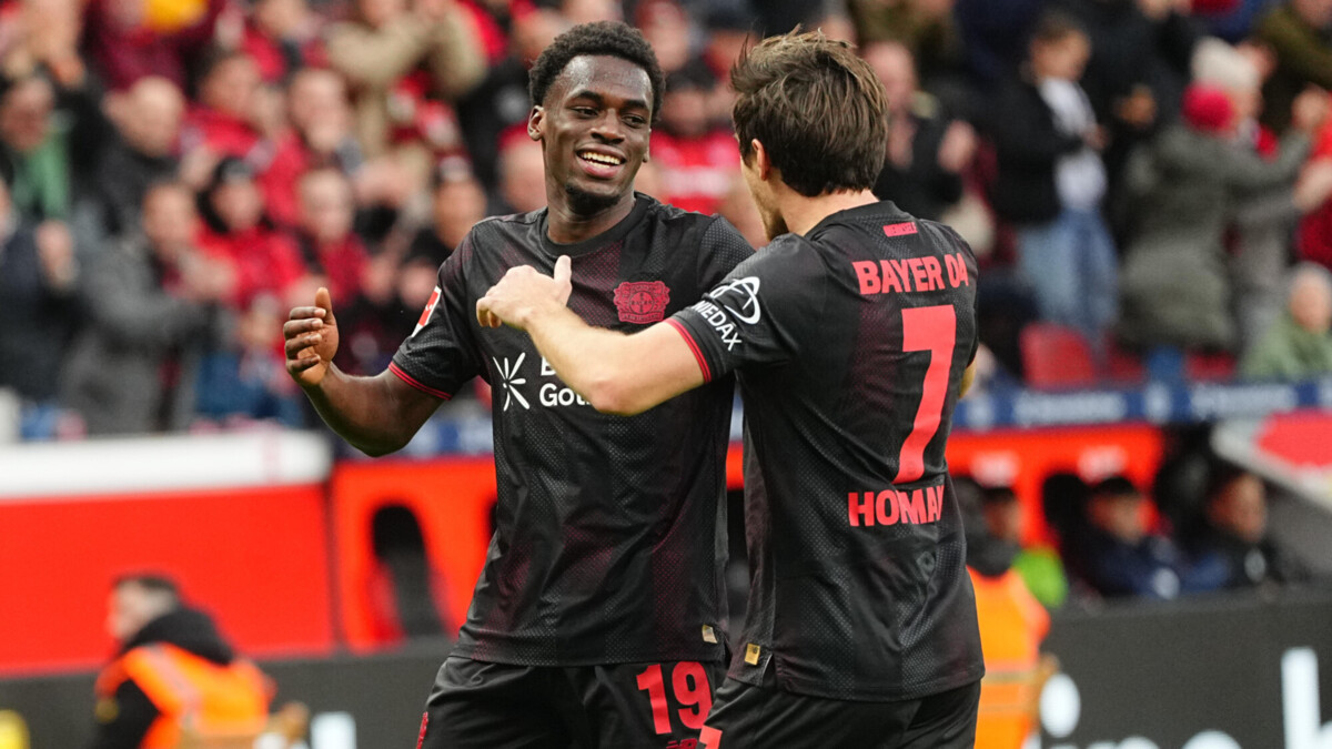 «Байер» победил «Фрайбург» и выиграл четвертый матч подряд в чемпионате Германии