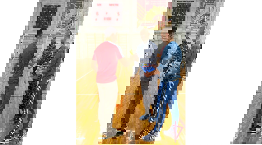 «Кубок Охраны» вновь объединил футболистов Колымы