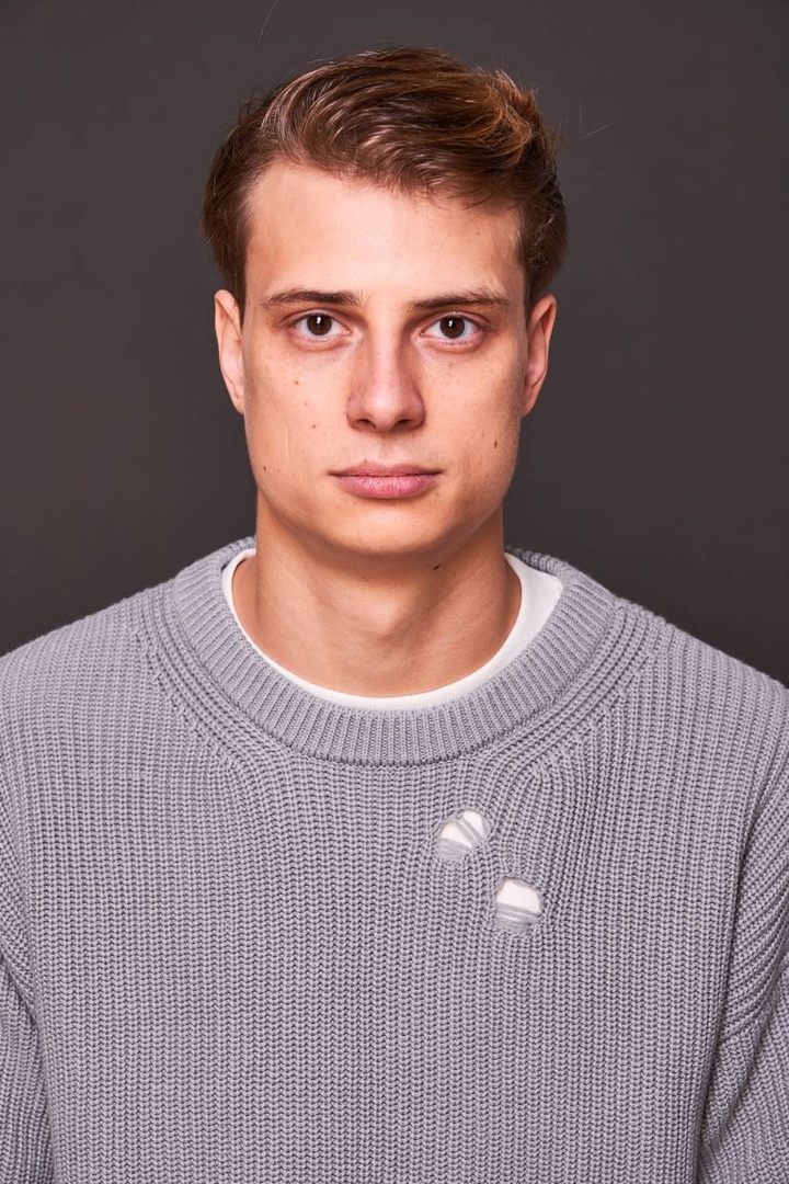 490pz5qS0Jk.jpg?size=720x1080&quality=95&sign=a450f6ce11f0514fd60b4e0837605c61&type=album