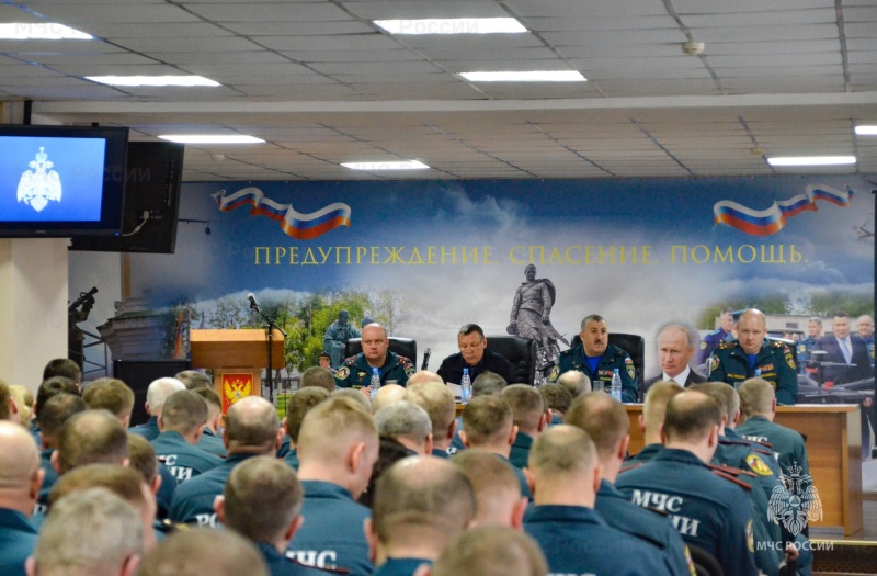 В Твери проведено совещание по подведению итогов деятельности пожарно-спасательных подразделений, территориальных подразделений надзорной деятельности и Центра ГИМС за 2023 год