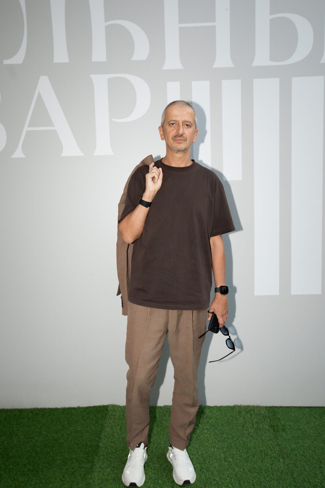 Парад спектаклей: Павел Деревянко, Сергей Бурунов и Елена Захарова