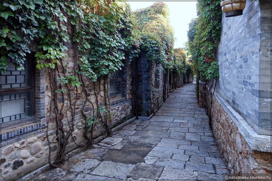 Водный город Губэй и Великая китайская стена