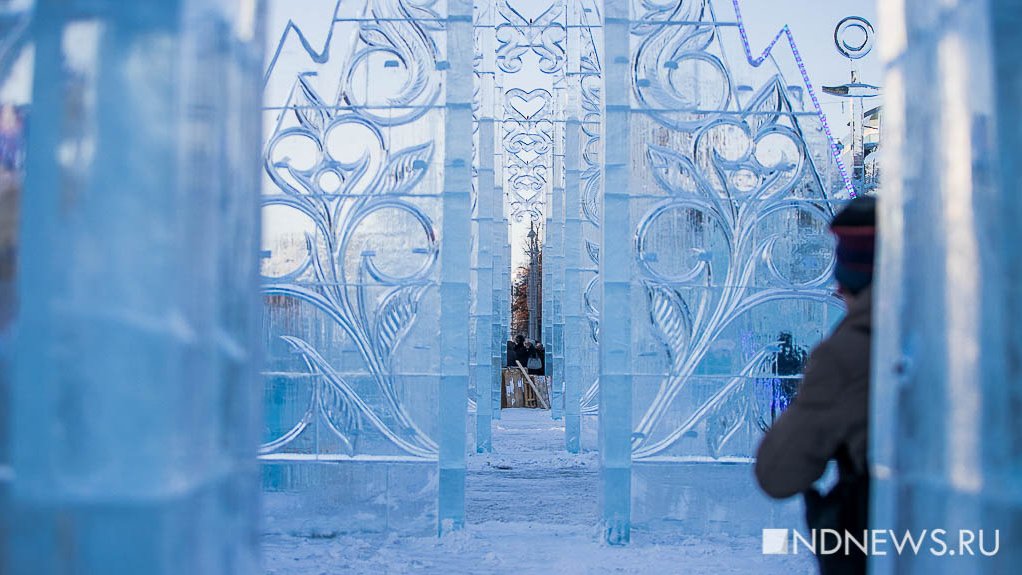 Во дворах Екатеринбурга откроют 21 ледовый городок