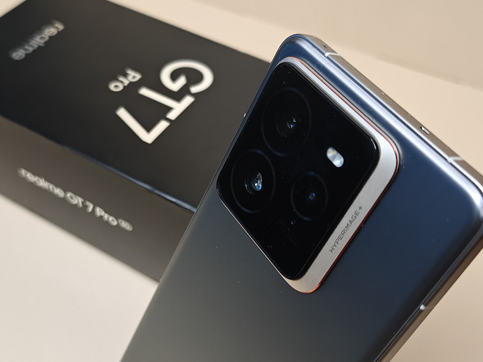 Realme gt5 pro. Realme gt 7 pro snapdragon. Смартфон realme gt2. Realme gt 7 pro snapdragon. Realme gt 2 fold.