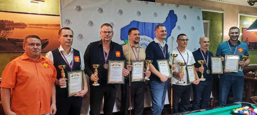 Судьи из Коми заняли третье место во всероссийском турнире по бильярду