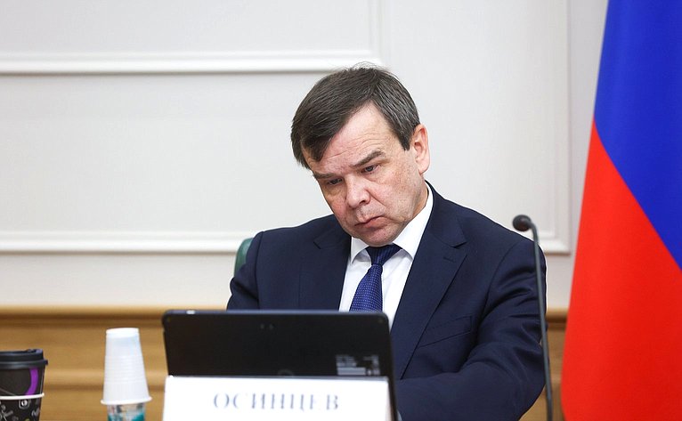 Совещание Комитета СФ по экономической политике по вопросу консервации объектов культурного наследия, находящихся в неудовлетворительном состоянии, относящихся к федеральной собственности