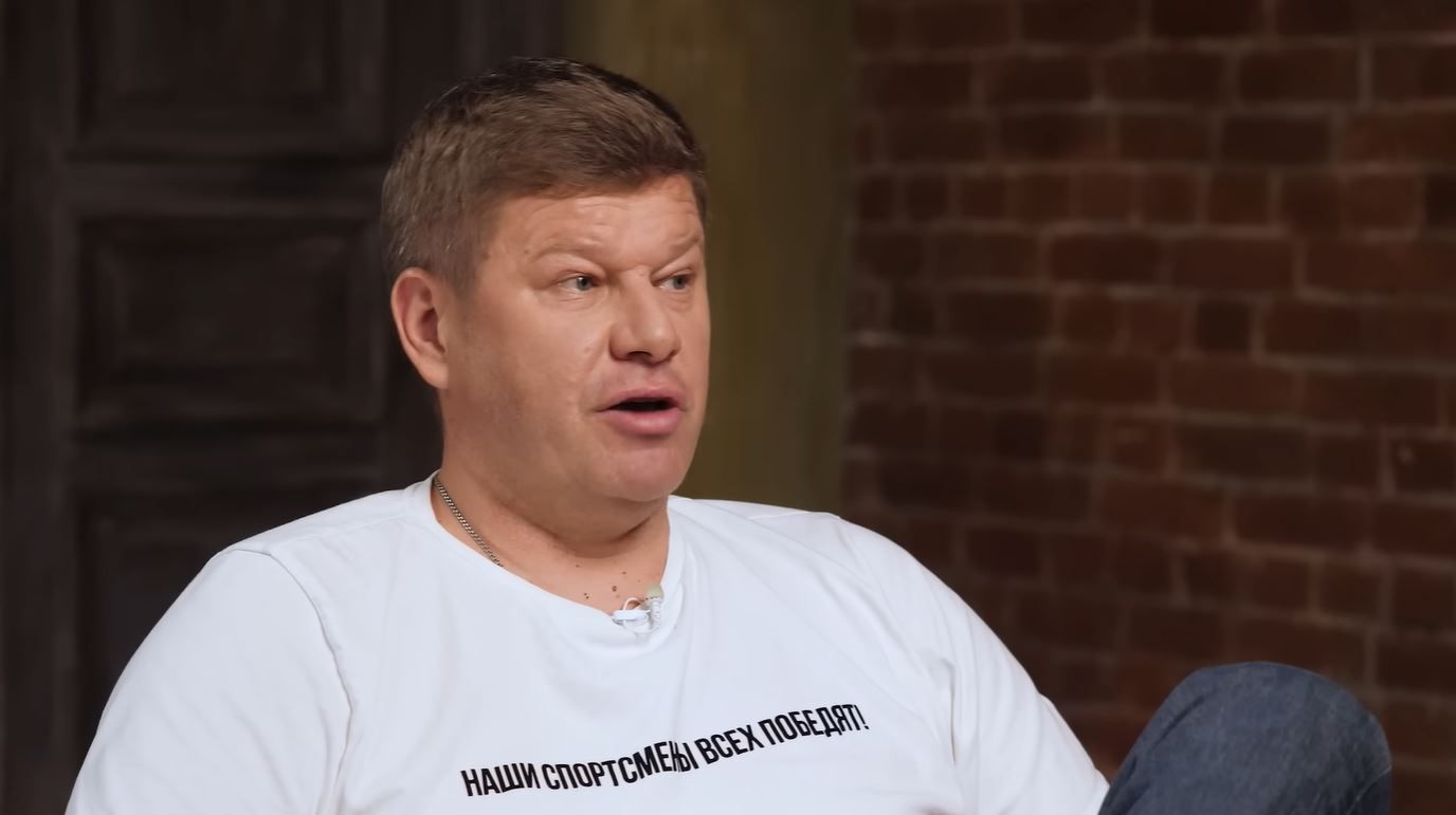 Спортивный комментатор дмитрий