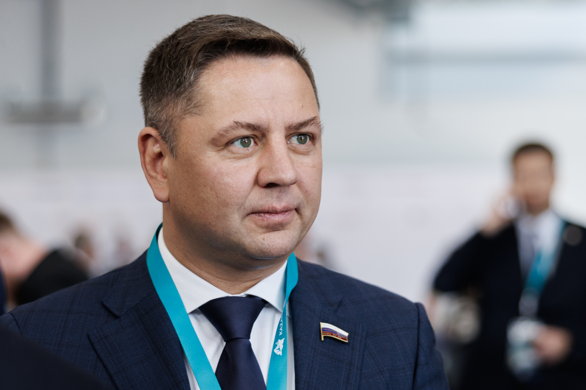 Депутат Госдумы Илья Вольфсон снижается до 48-го места в рейтинге