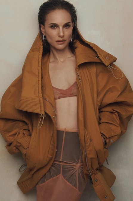Натали Портман в журнале Vogue Australia, 2025 год