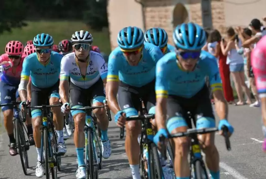 Велокоманда «Астана» стала девятой на втором этапе «Тура ОАЭ»