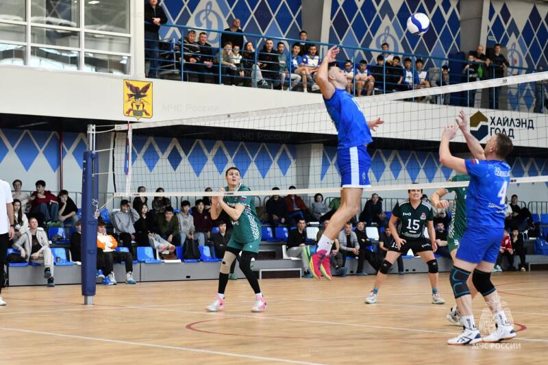 Команда «Динамо» с сотрудниками МЧС России в составе завоевала Кубок Чемпионата Забайкальского края по волейболу