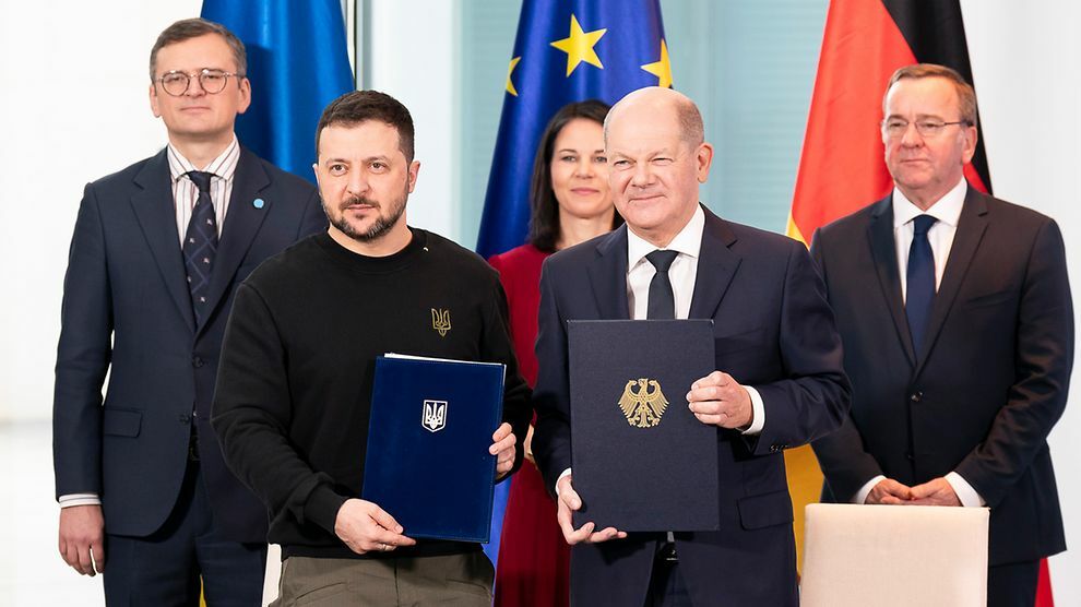 Минюст включил четыре организации из Германии в список нежелательных Политика Се
