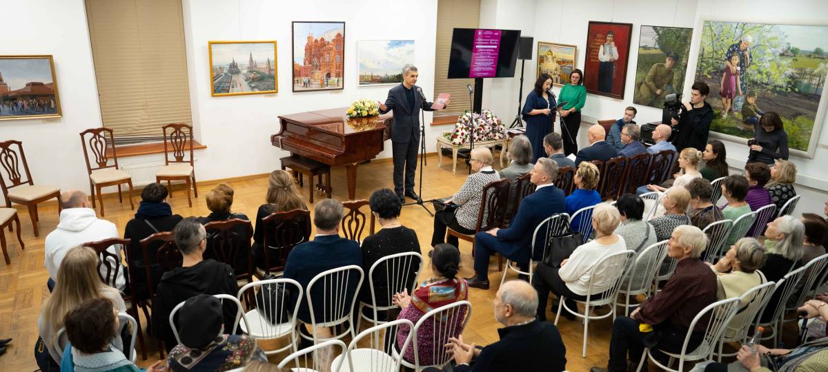 Презентация выставки в рамках проекта «Конкурс современной живописи Московского дома национальностей»