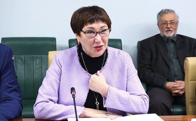 Елена Перминова