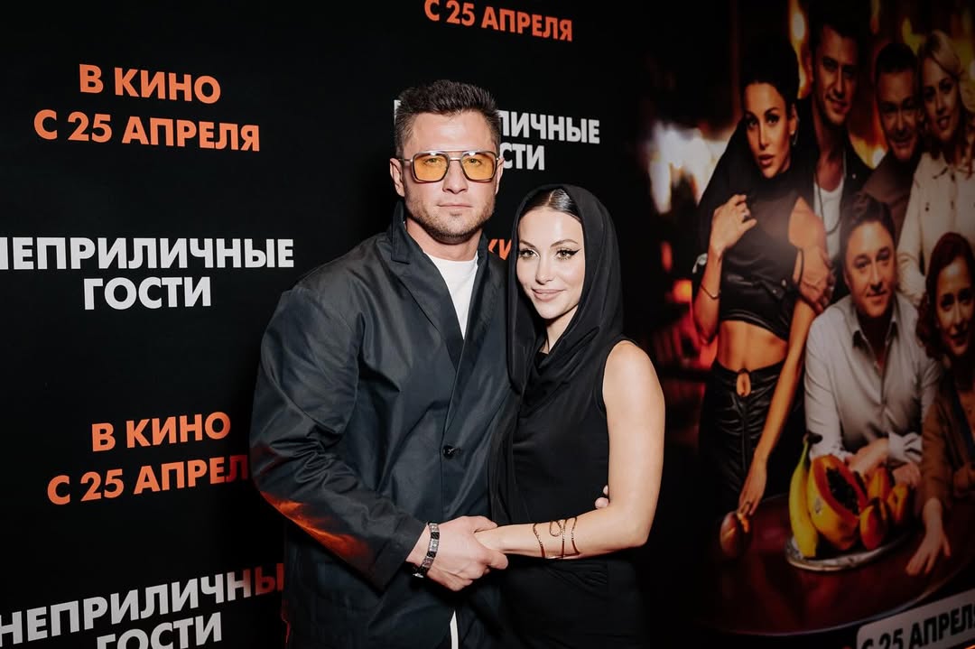 «Семья со мной, где бы я ни был»: Павел Прилучный о любви, романтике и конфликтах