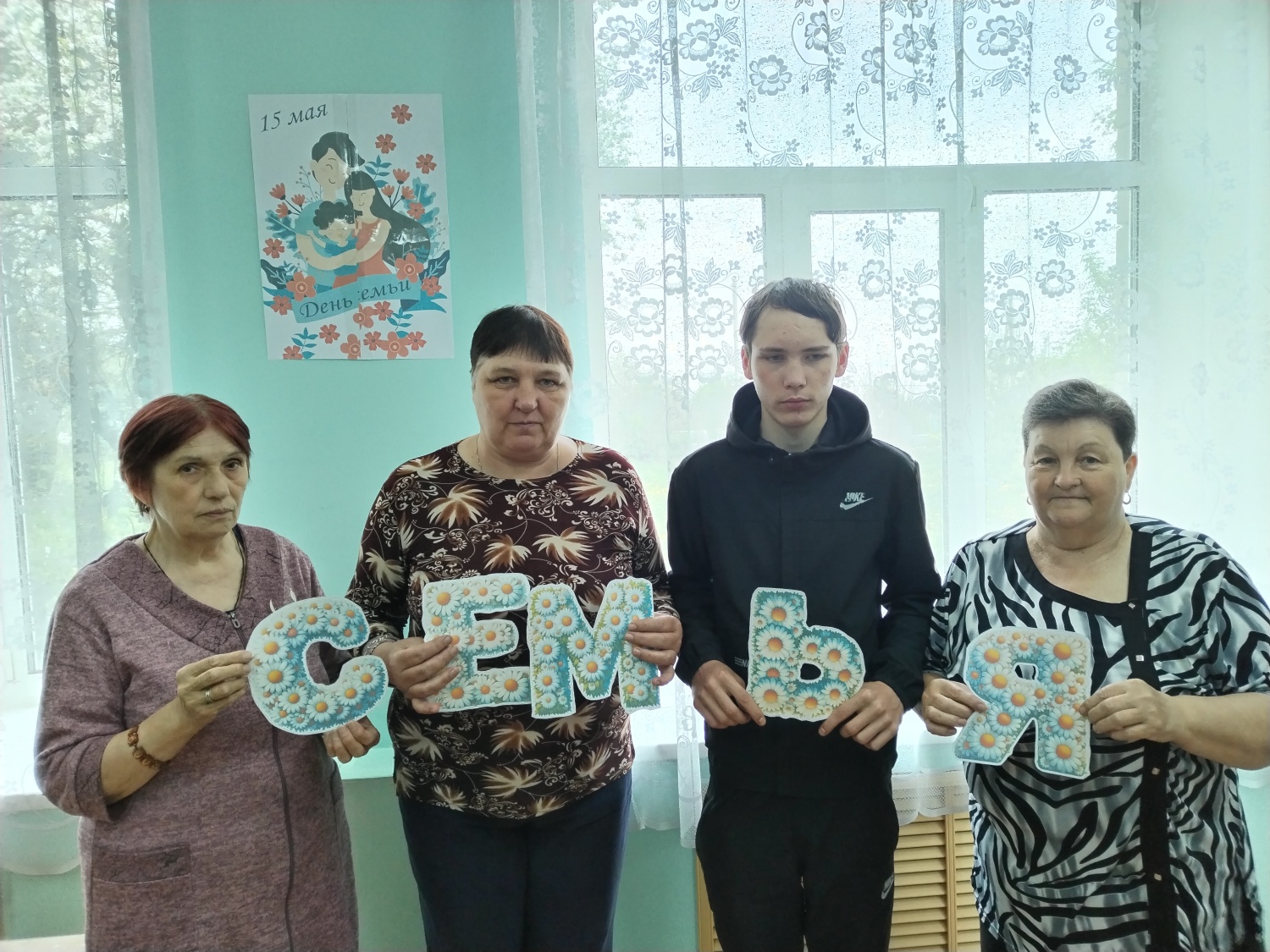 Книжный обзор«О семье и семейных ценностях» проведён вТопловской библиотеке.
