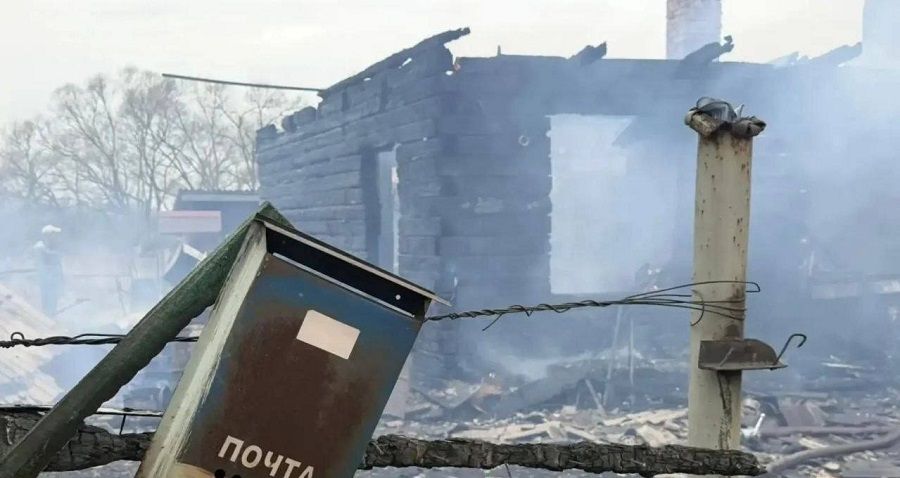 Фото: скриншот 25.mchs.gov.ru | Дом и автомобиль сгорели за считанные минуты в Приморье