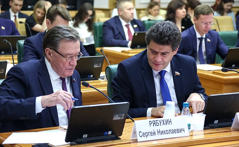 Парламентские слушания Комитета СФ по федеративному устройству, региональной политике, местному самоуправлению и делам Севера «Инновации и современные технологии в строительстве и жилищно-коммунальном хозяйстве»