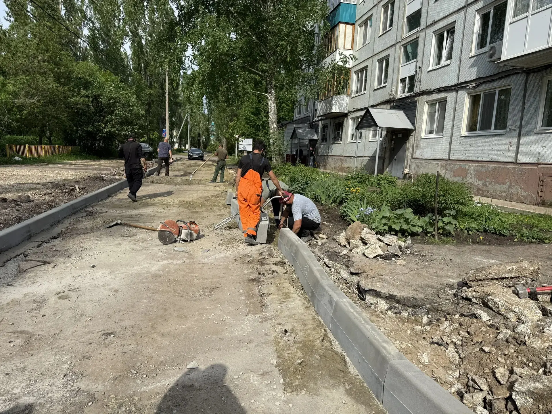 Сергей Барулин осмотрел благоустройство дворовых территорий
